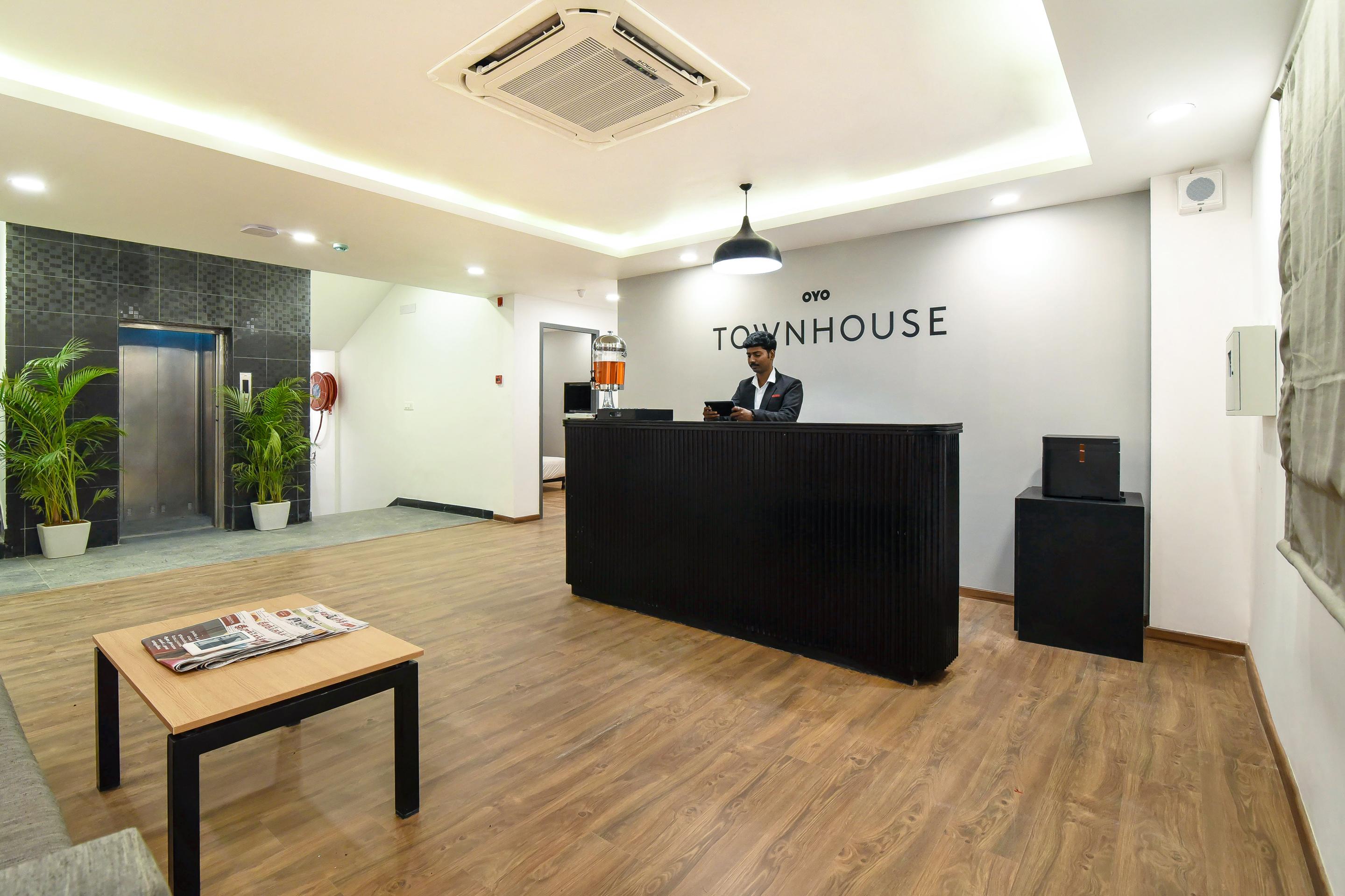 Готель Oyo Townhouse 091 Nungambakkam Ченнаї Екстер'єр фото