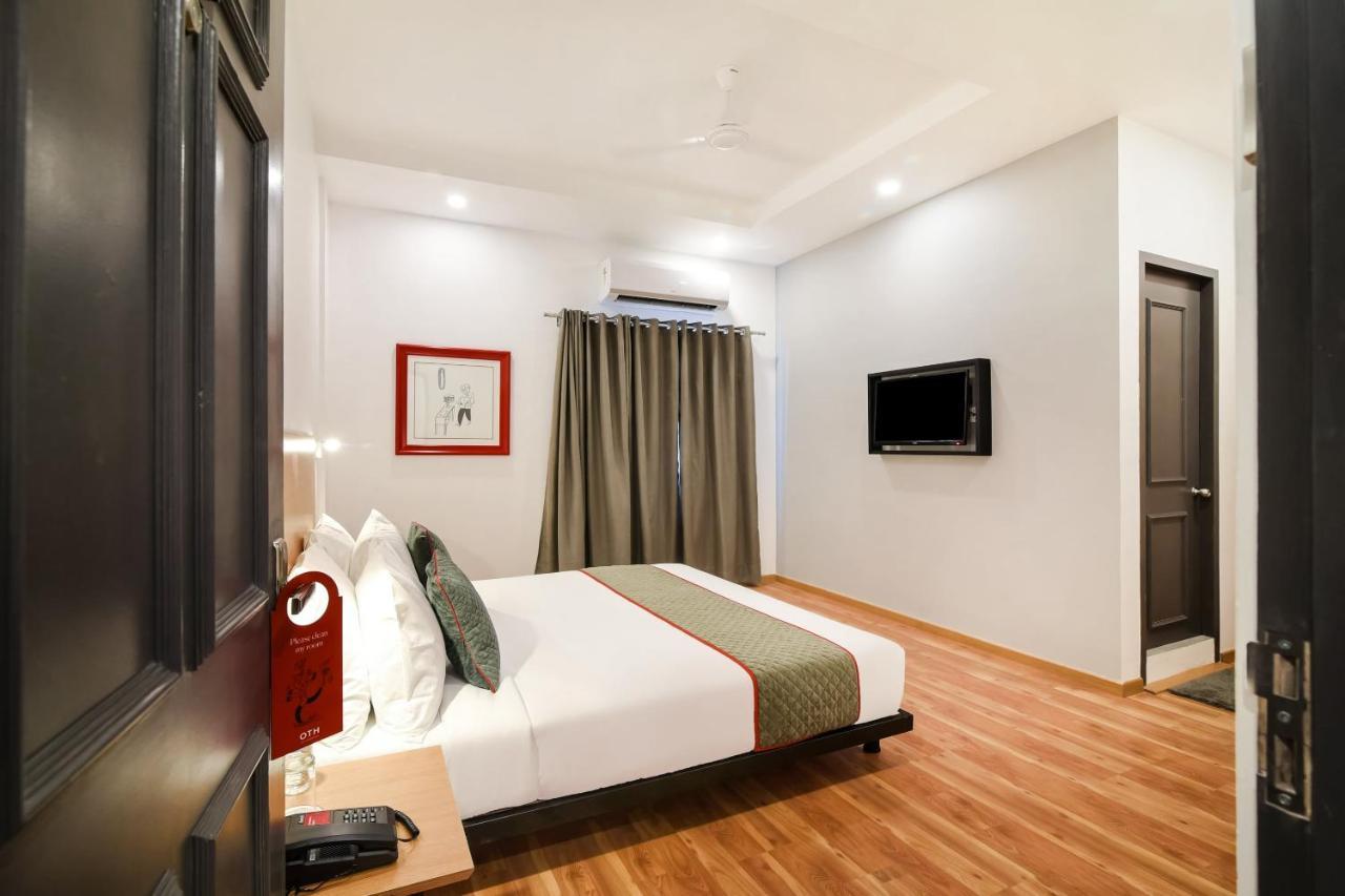 Готель Oyo Townhouse 091 Nungambakkam Ченнаї Екстер'єр фото