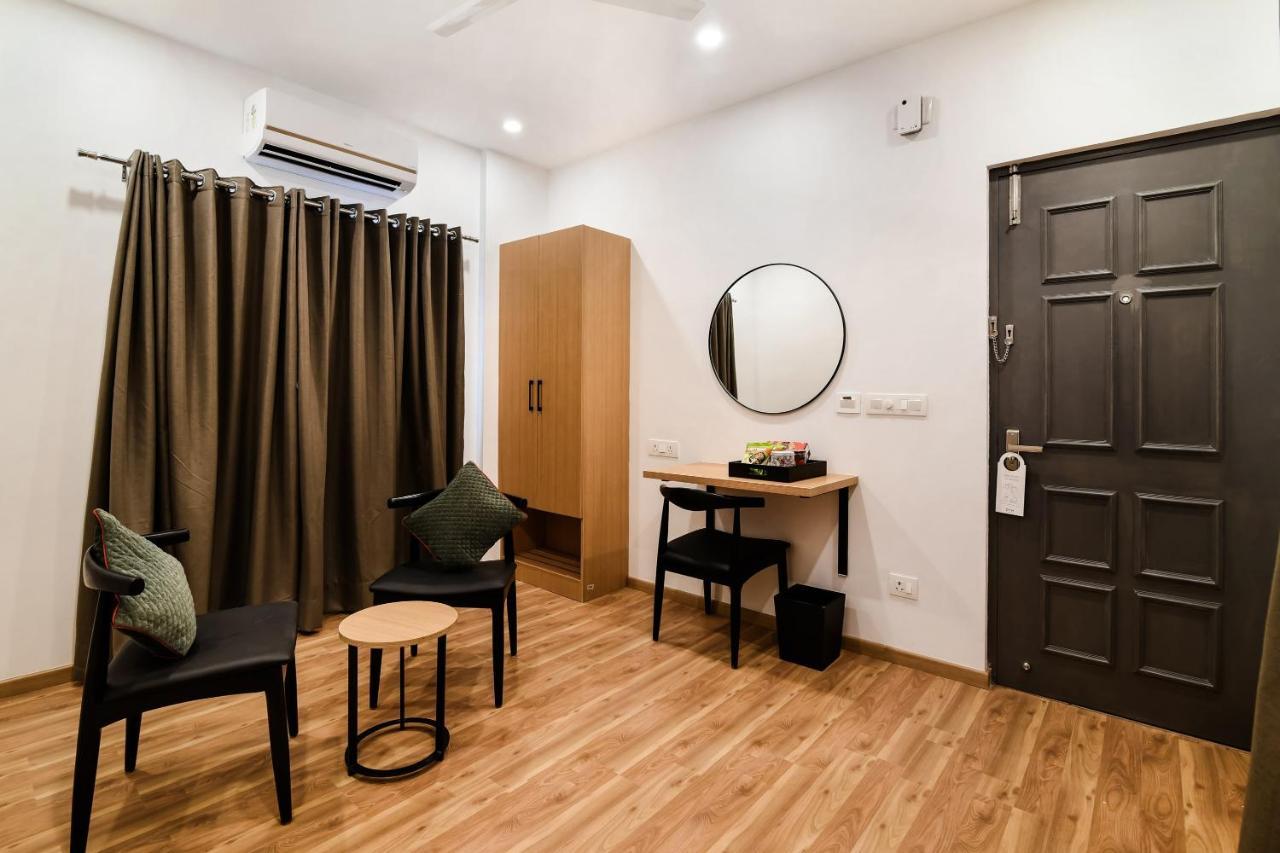 Готель Oyo Townhouse 091 Nungambakkam Ченнаї Екстер'єр фото